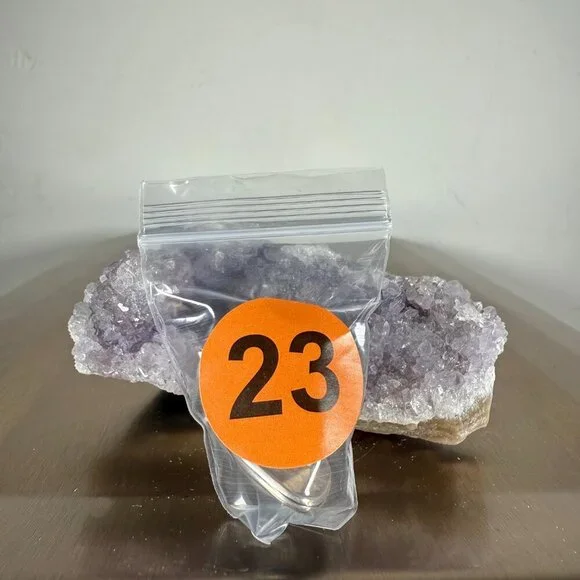 Sterling Silver Ring Gray Labradorite Teardrop Gemstone Elegant Jewelry Size 7 - Picture 5 of 5